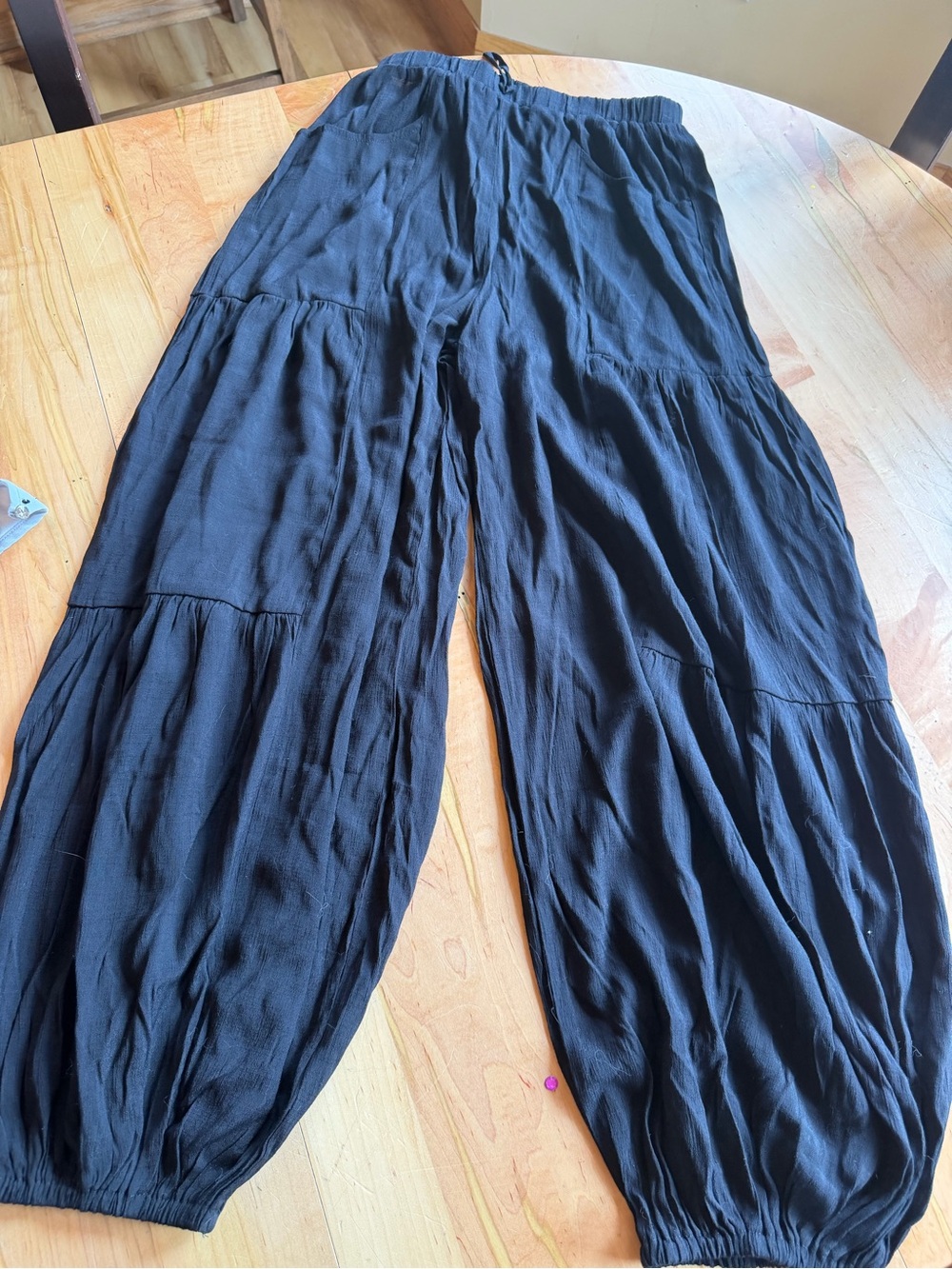 HALARA Black Wide-Leg Tiered Lounge Pants